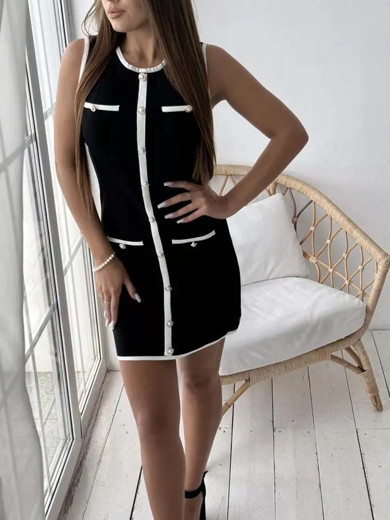 Contrast Trim Pearl Button Knitted Mini Dress