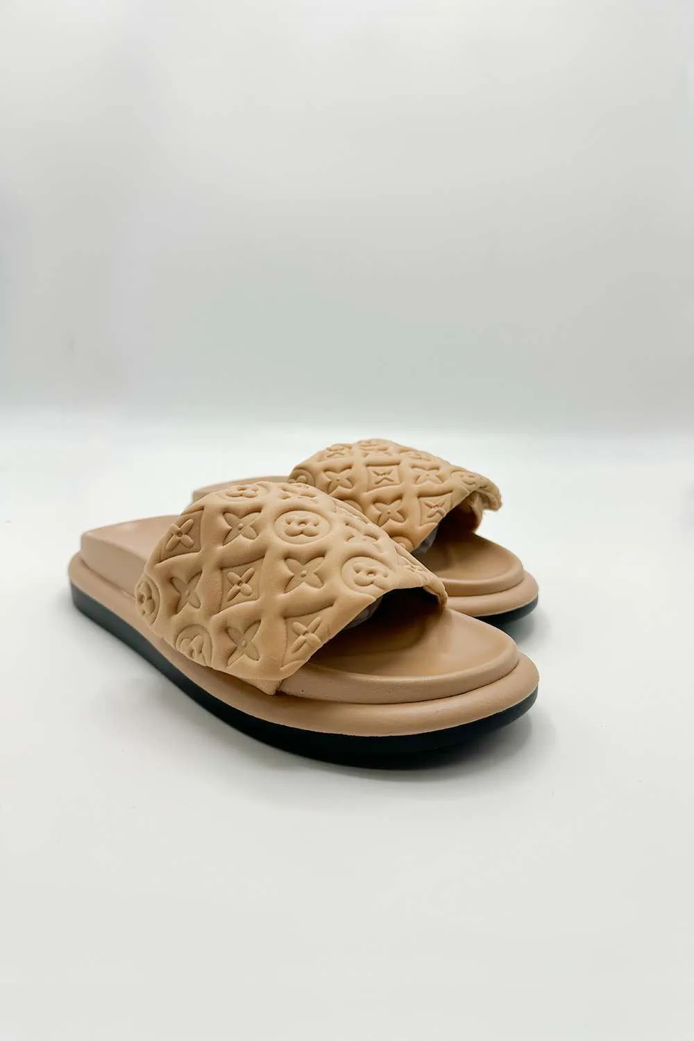 Cornie Patterned Band Sliders in Nude