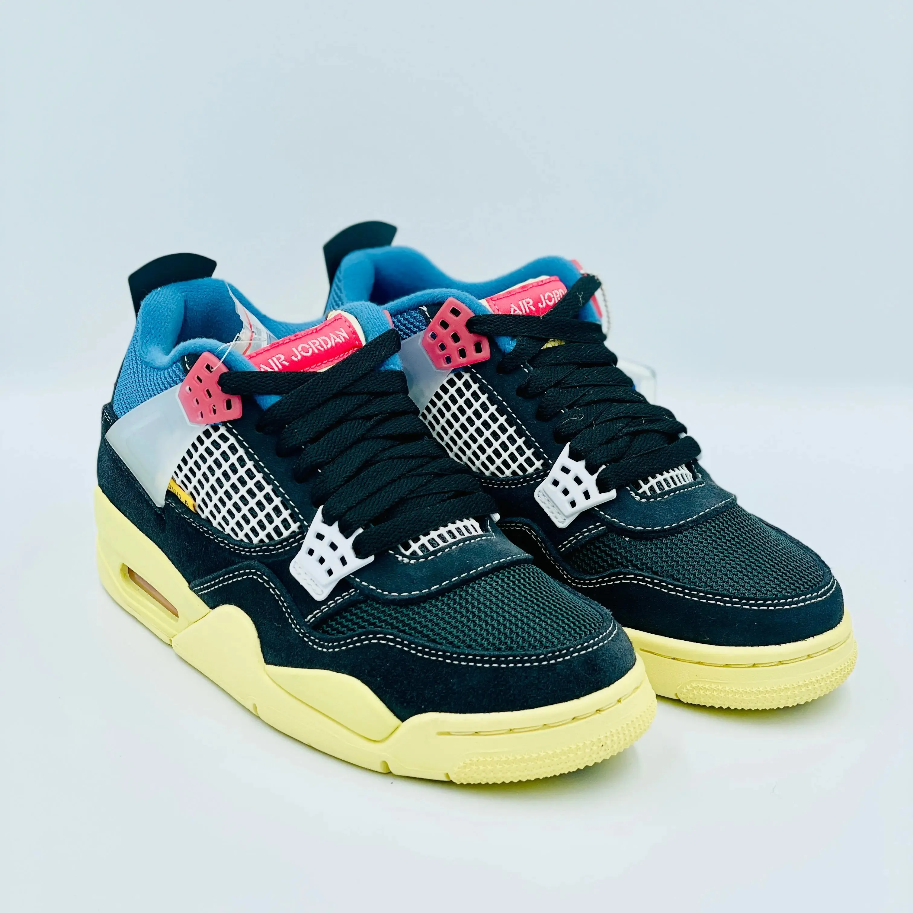 Jordan 4 Retro Union Off Noir