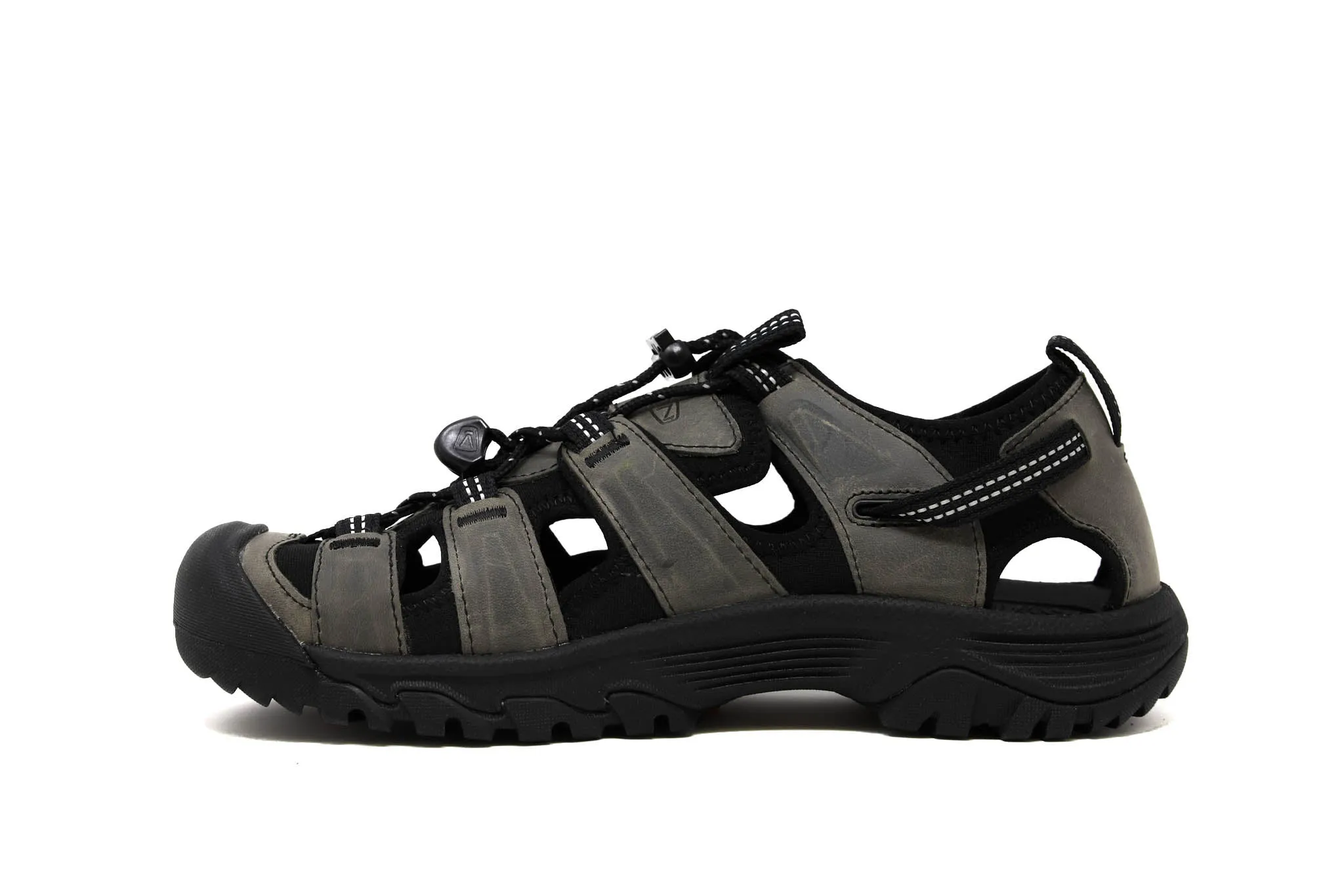 KEEN. TARGHEE III SANDAL