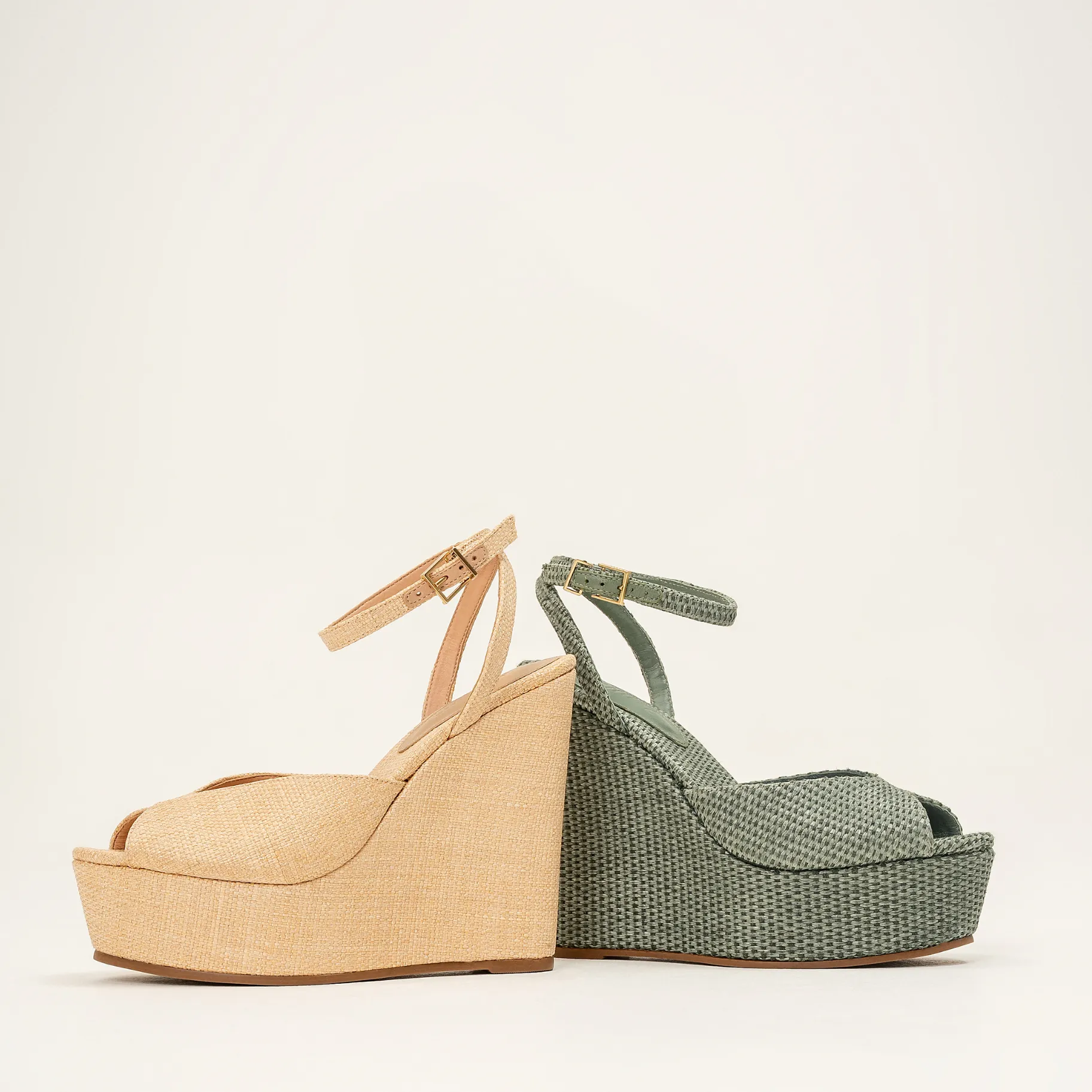 Neith Straw Sandal