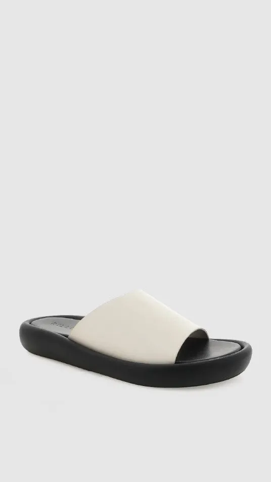 Nellie Sandals - Chalk