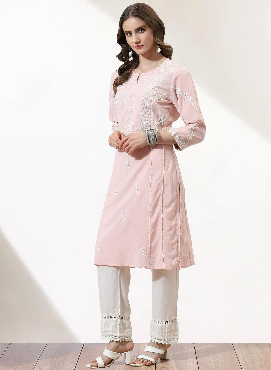 Pink Embroidered Nargis Kurta