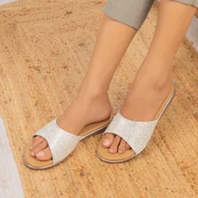 The Safad White Women's Dress Flats Tresmode