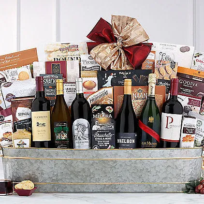 The Ultimate Celebration: Wine & Champagne Basket