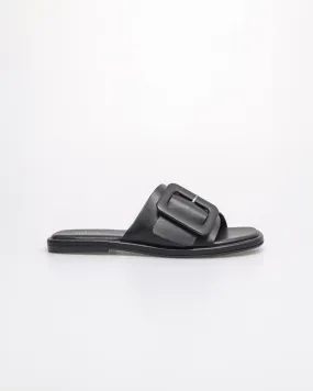 Tomaz FL091 Ladies Buckle Sandals (Black)